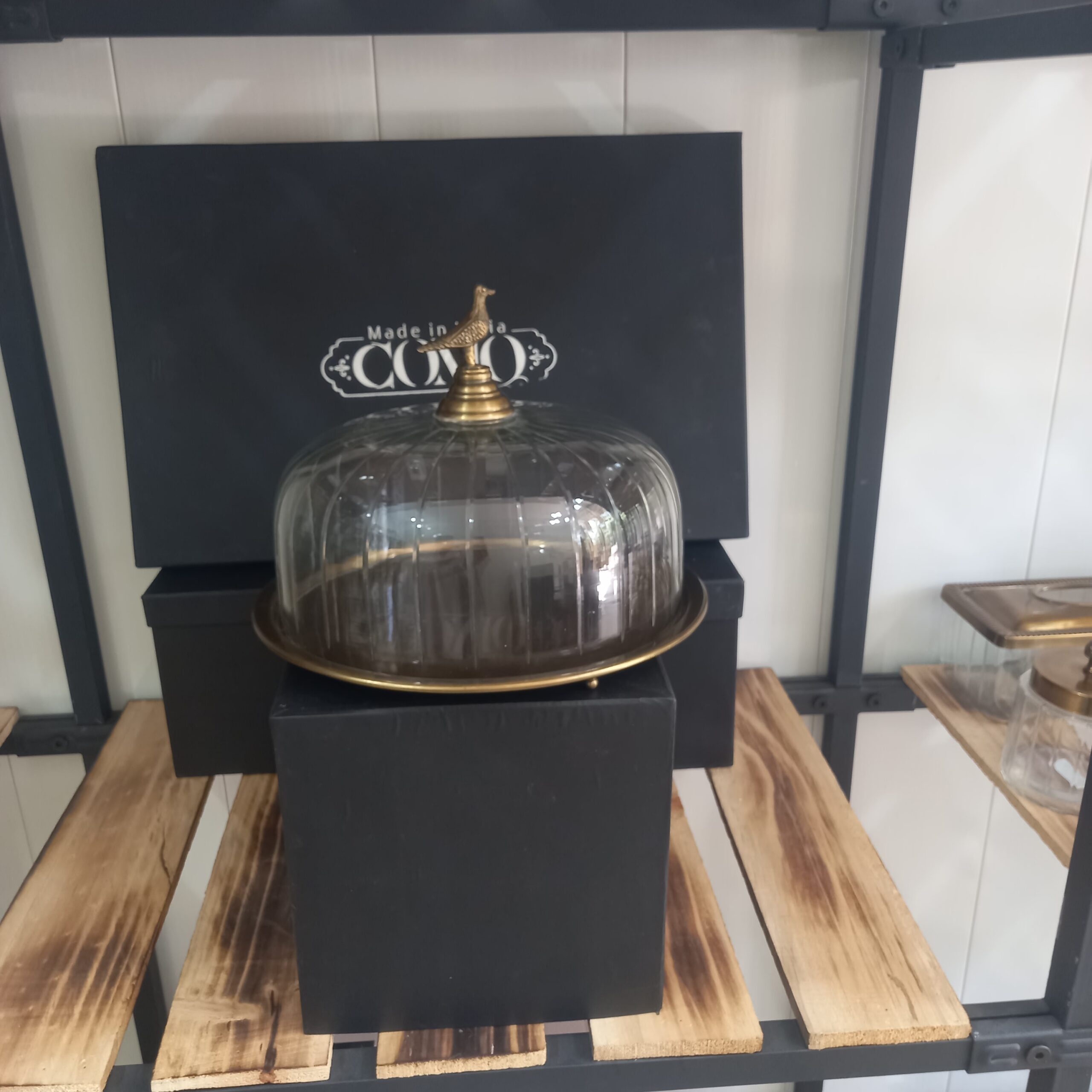 کیک خوری برندcomo